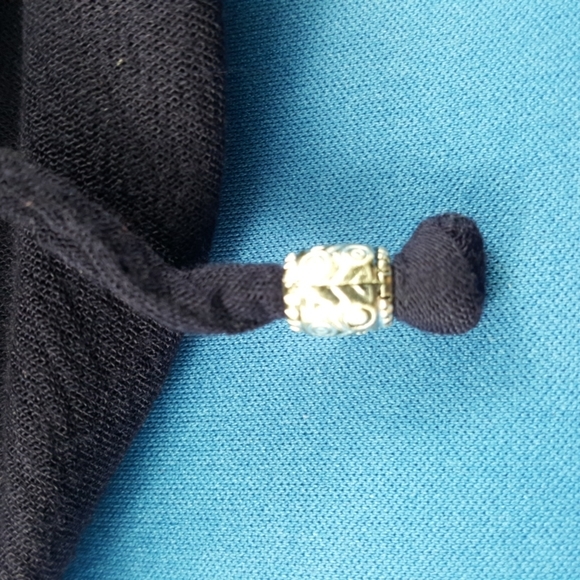 DANIEL RAINN Navy Boho Tunic Top with Lace (1X) - Picture 7 of 10